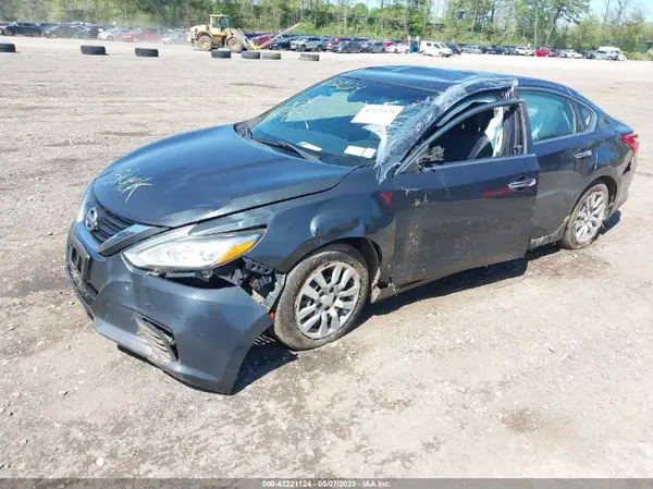 1N4AL3AP4GN352011 2016 NISSAN ALTIMA - Image 2