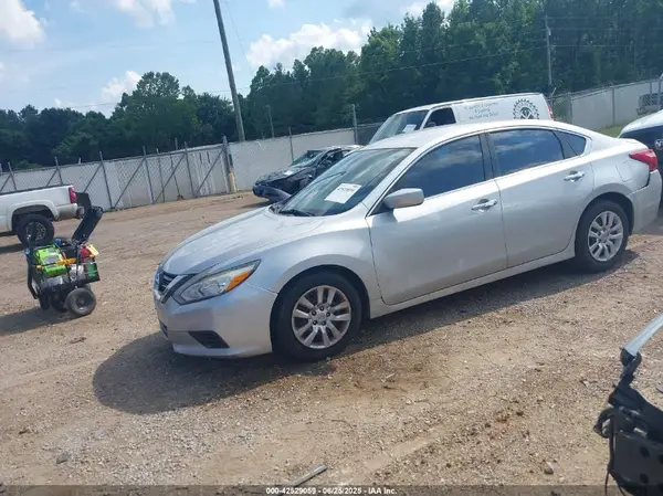 1N4AL3AP4GN352302 2016 NISSAN ALTIMA - Image 2