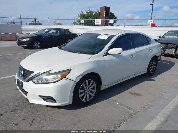 1N4AL3AP4GN354776 2016 NISSAN ALTIMA - Image 2