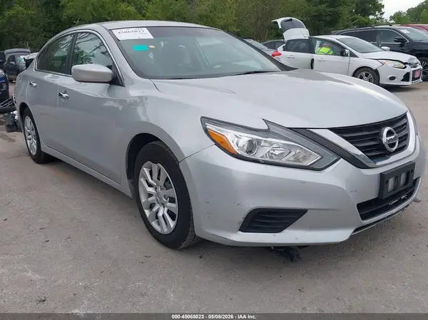 1N4AL3AP4GN355863 2016 NISSAN ALTIMA - Image 1