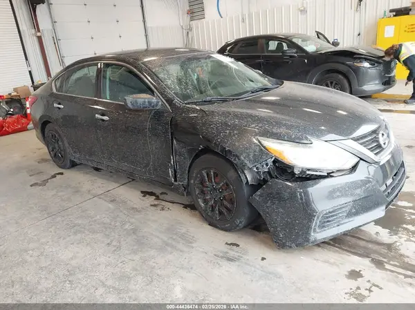 1N4AL3AP4GN362442 2016 NISSAN ALTIMA - Image 1