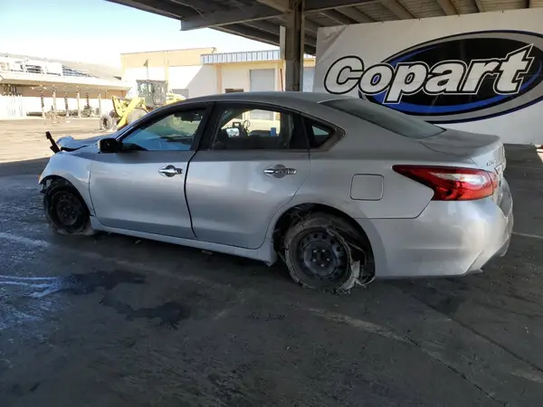 1N4AL3AP4GN366068 2016 NISSAN ALTIMA - Image 2