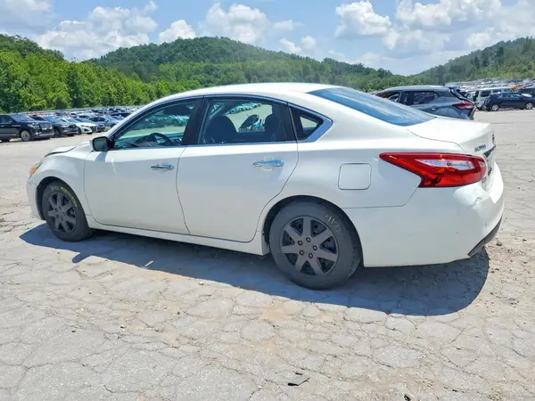 1N4AL3AP4GN372131 2016 NISSAN ALTIMA - Image 2