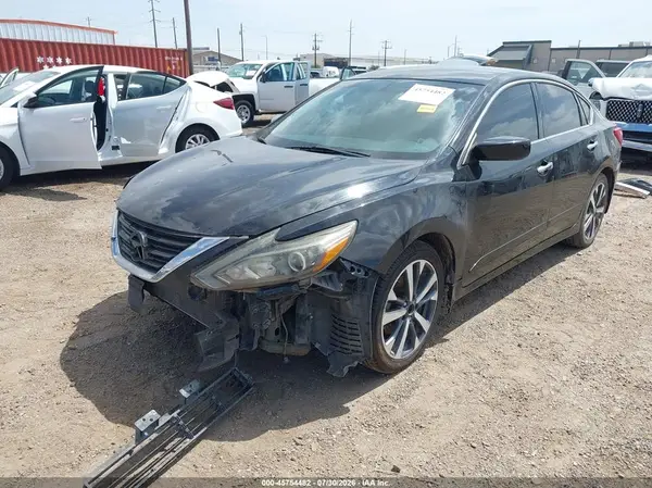 1N4AL3AP4GN375093 2016 NISSAN ALTIMA - Image 2