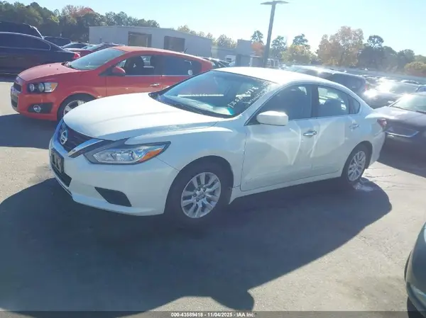 1N4AL3AP4GN378608 2016 NISSAN ALTIMA - Image 2