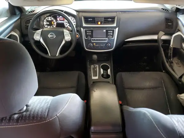 1N4AL3AP4GN380715 2016 NISSAN ALTIMA - Image 8