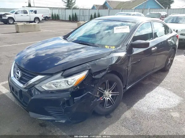 1N4AL3AP4GN381802 2016 NISSAN ALTIMA - Image 2