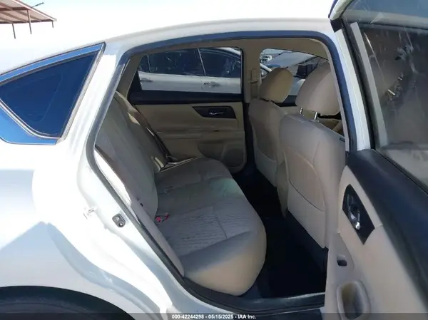 1N4AL3AP4GN382092 2016 NISSAN ALTIMA - Image 8