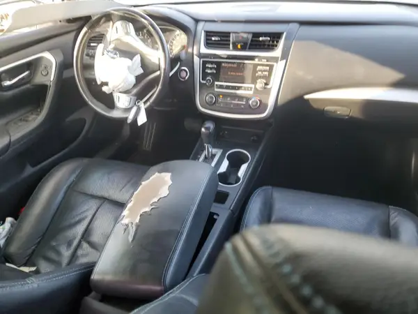 1N4AL3AP4GN385557 2016 NISSAN ALTIMA - Image 8