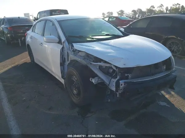 1N4AL3AP4GN390967 2016 NISSAN ALTIMA - Image 1