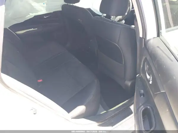 1N4AL3AP4HC108856 2017 NISSAN ALTIMA - Image 8