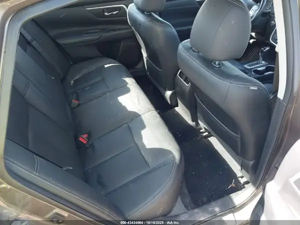 1N4AL3AP4HC109487 2017 NISSAN ALTIMA - Image 8