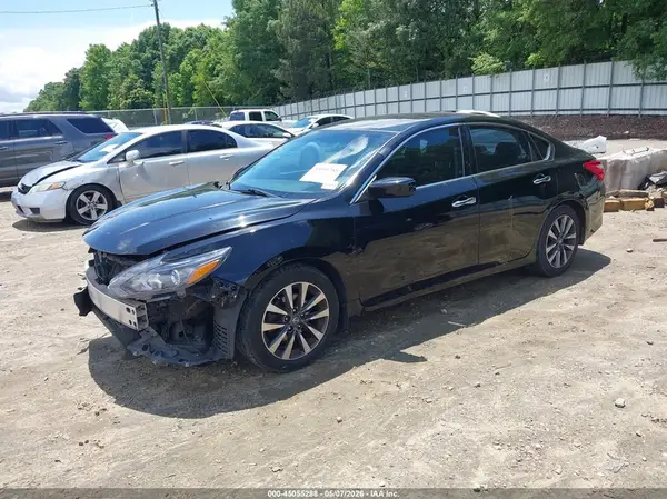 1N4AL3AP4HC110834 2017 NISSAN ALTIMA - Image 2