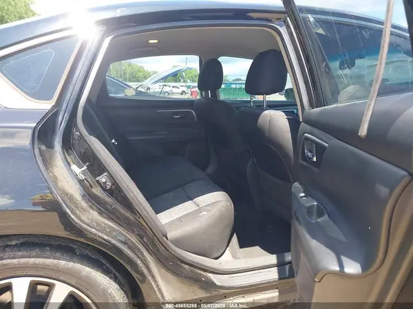 1N4AL3AP4HC110834 2017 NISSAN ALTIMA - Image 8