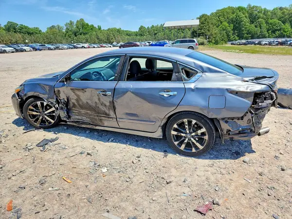 1N4AL3AP4HC114124 2017 NISSAN ALTIMA - Image 2