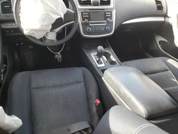 1N4AL3AP4HC114138 2017 NISSAN ALTIMA - Image 8