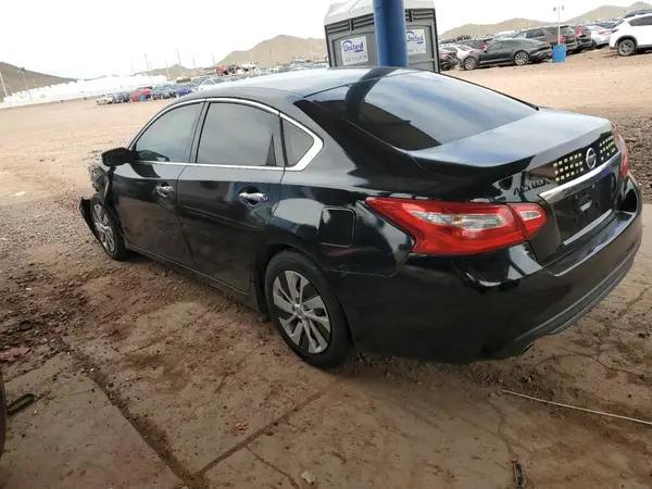 1N4AL3AP4HC115676 2017 NISSAN ALTIMA - Image 2