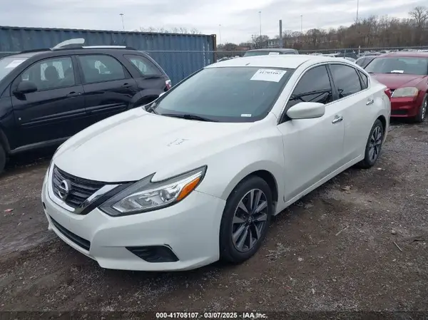 1N4AL3AP4HC116262 2017 NISSAN ALTIMA - Image 2