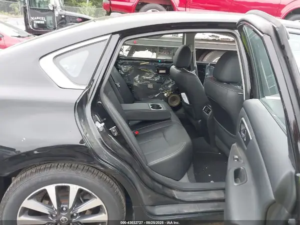 1N4AL3AP4HC116682 2017 NISSAN ALTIMA - Image 8