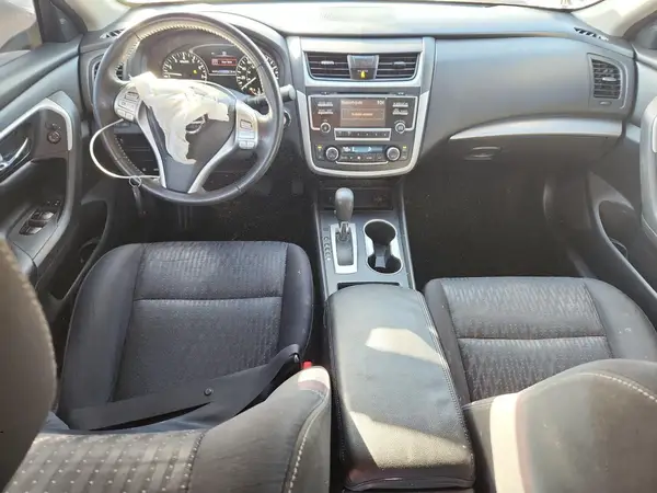 1N4AL3AP4HC117640 2017 NISSAN ALTIMA - Image 8