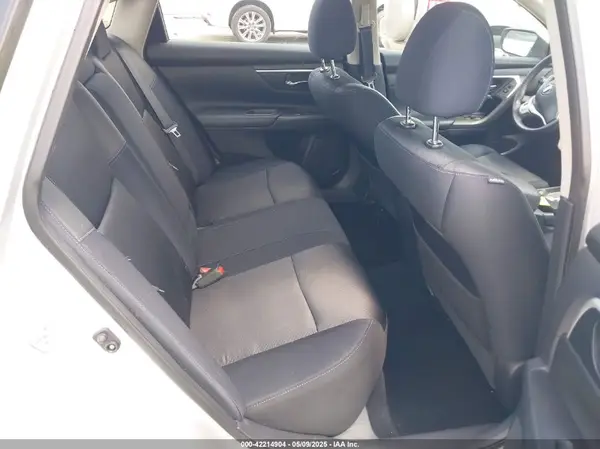 1N4AL3AP4HC120246 2017 NISSAN ALTIMA - Image 8