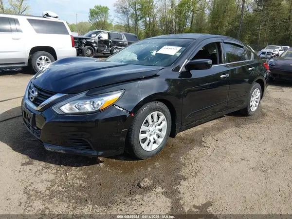 1N4AL3AP4HC121784 2017 NISSAN ALTIMA - Image 2