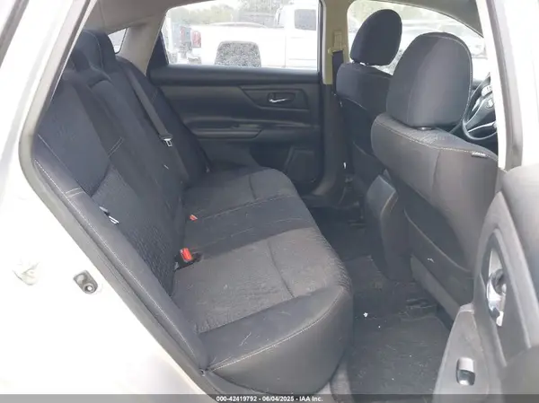 1N4AL3AP4HC122126 2017 NISSAN ALTIMA - Image 8