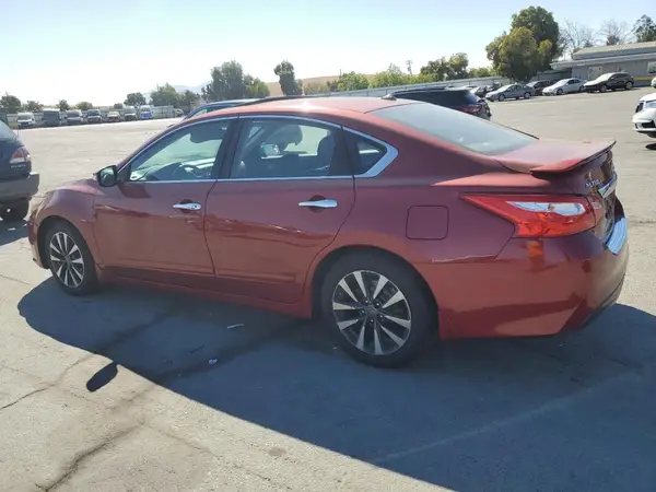 1N4AL3AP4HC122644 2017 NISSAN ALTIMA - Image 2