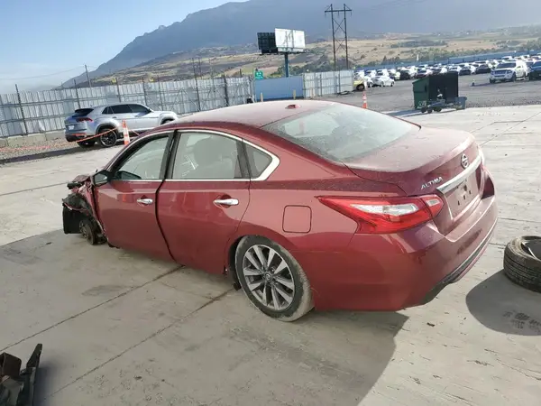 1N4AL3AP4HC122692 2017 NISSAN ALTIMA - Image 2