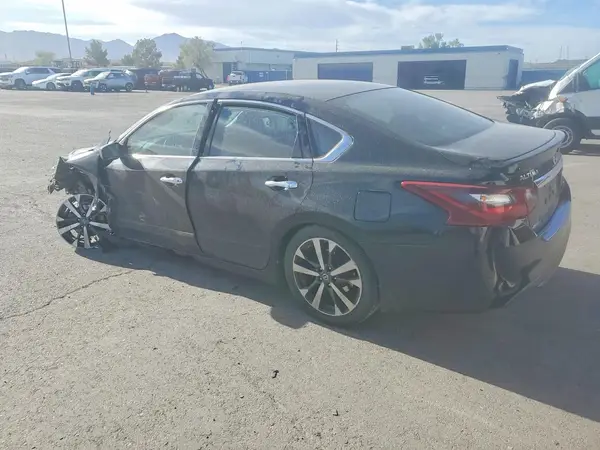 1N4AL3AP4HC122725 2017 NISSAN ALTIMA - Image 2