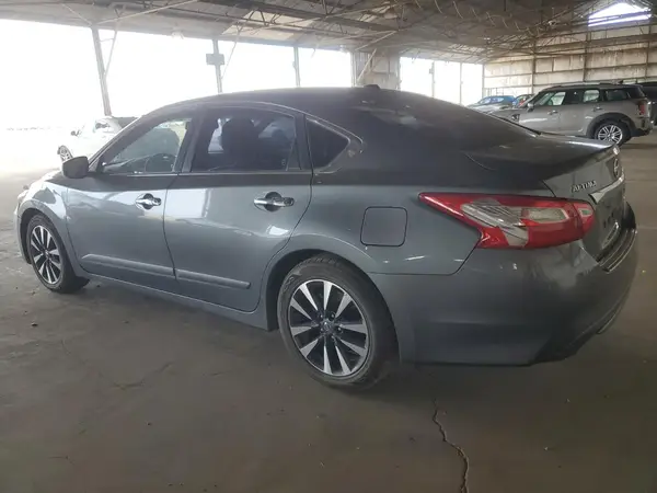 1N4AL3AP4HC123129 2017 NISSAN ALTIMA - Image 2