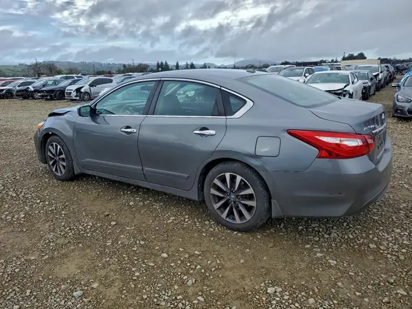 1N4AL3AP4HC123194 2017 NISSAN ALTIMA - Image 2