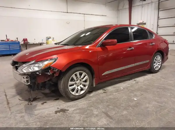 1N4AL3AP4HC124443 2017 NISSAN ALTIMA - Image 2