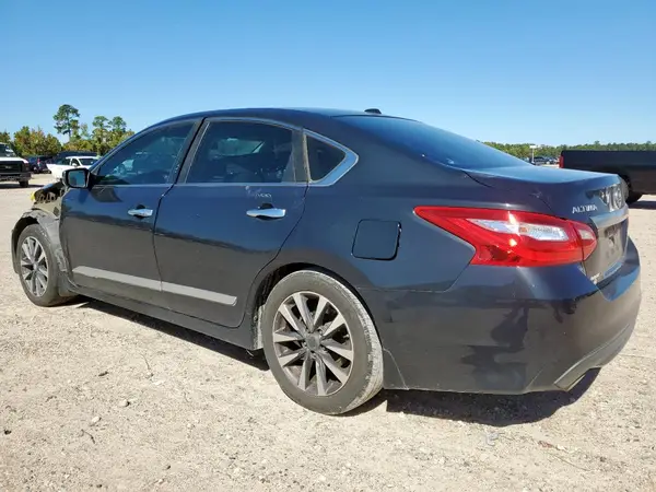1N4AL3AP4HC125270 2017 NISSAN ALTIMA - Image 2