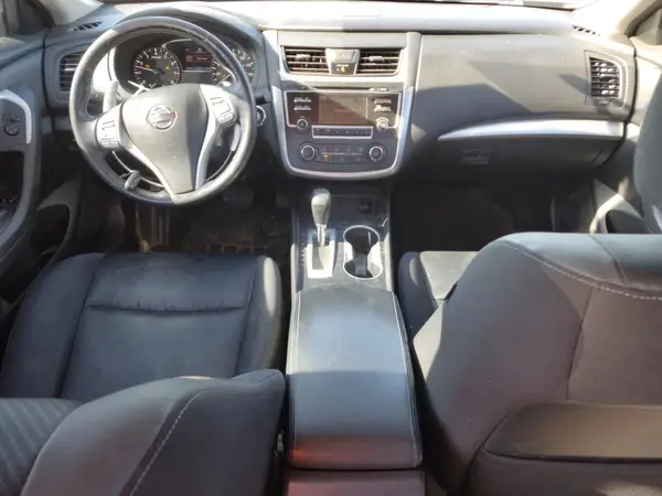 1N4AL3AP4HC125883 2017 NISSAN ALTIMA - Image 8