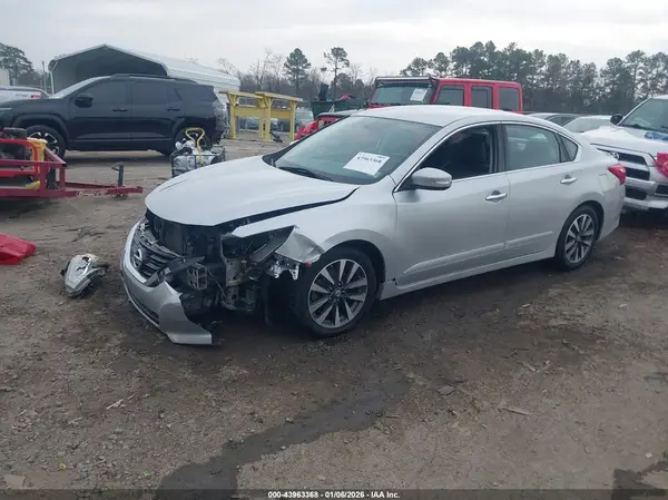 1N4AL3AP4HC128296 2017 NISSAN ALTIMA - Image 2