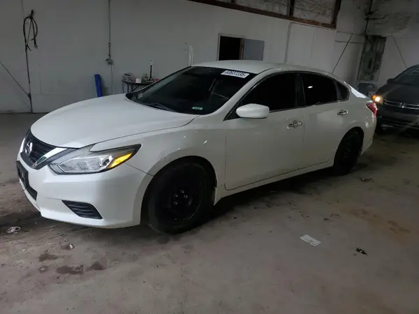 1N4AL3AP4HC131523 2017 NISSAN ALTIMA - Image 1