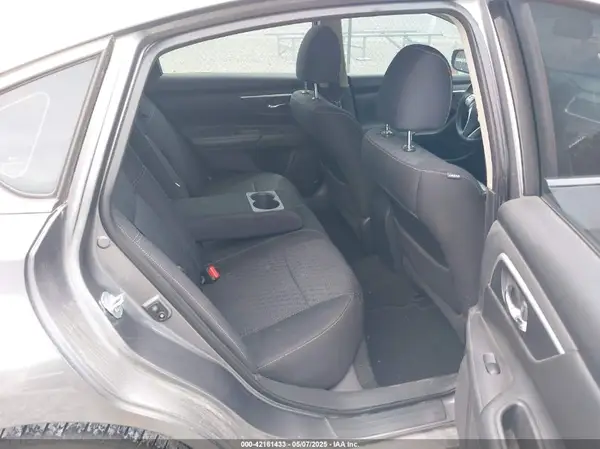 1N4AL3AP4HC133322 2017 NISSAN ALTIMA - Image 8