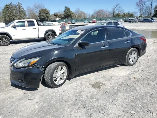 1N4AL3AP4HC133885 2017 NISSAN ALTIMA - Image 1