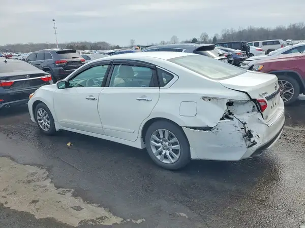 1N4AL3AP4HC135457 2017 NISSAN ALTIMA - Image 2