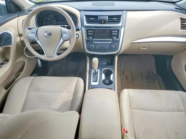 1N4AL3AP4HC135457 2017 NISSAN ALTIMA - Image 8