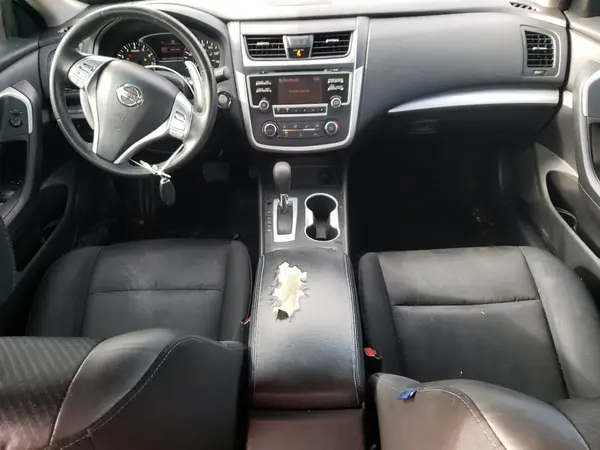 1N4AL3AP4HC135670 2017 NISSAN ALTIMA - Image 8
