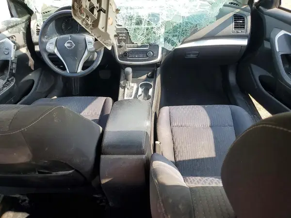 1N4AL3AP4HC135717 2017 NISSAN ALTIMA - Image 8