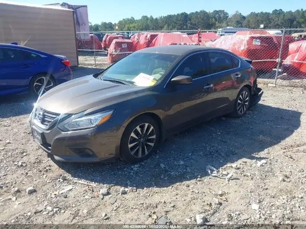 1N4AL3AP4HC137502 2017 NISSAN ALTIMA - Image 2