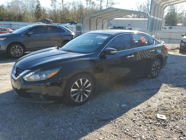 1N4AL3AP4HC146636 2017 NISSAN ALTIMA - Image 1