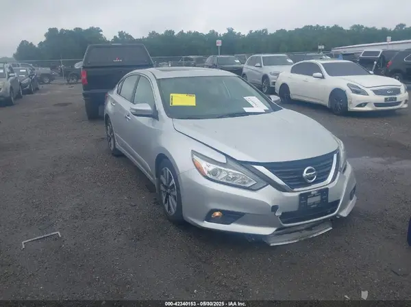 1N4AL3AP4HC148936 2017 NISSAN ALTIMA - Image 1