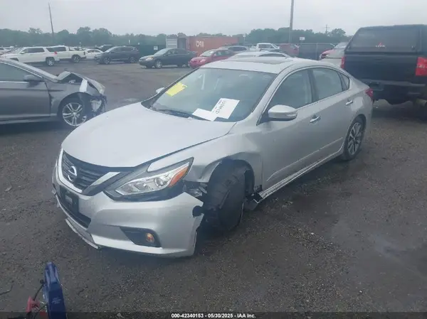 1N4AL3AP4HC148936 2017 NISSAN ALTIMA - Image 2
