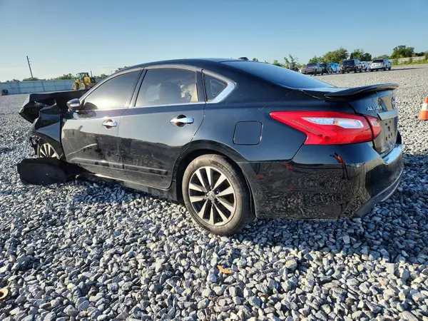 1N4AL3AP4HC149584 2017 NISSAN ALTIMA - Image 2
