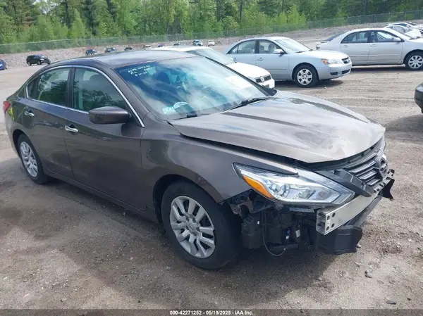 1N4AL3AP4HC149990 2017 NISSAN ALTIMA - Image 1