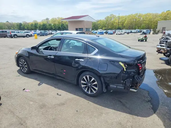 1N4AL3AP4HC155546 2017 NISSAN ALTIMA - Image 2